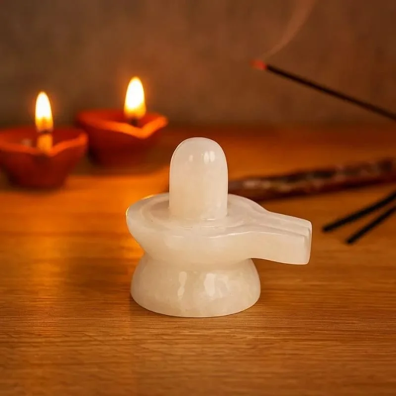 MILKY WHITE SHIVLING