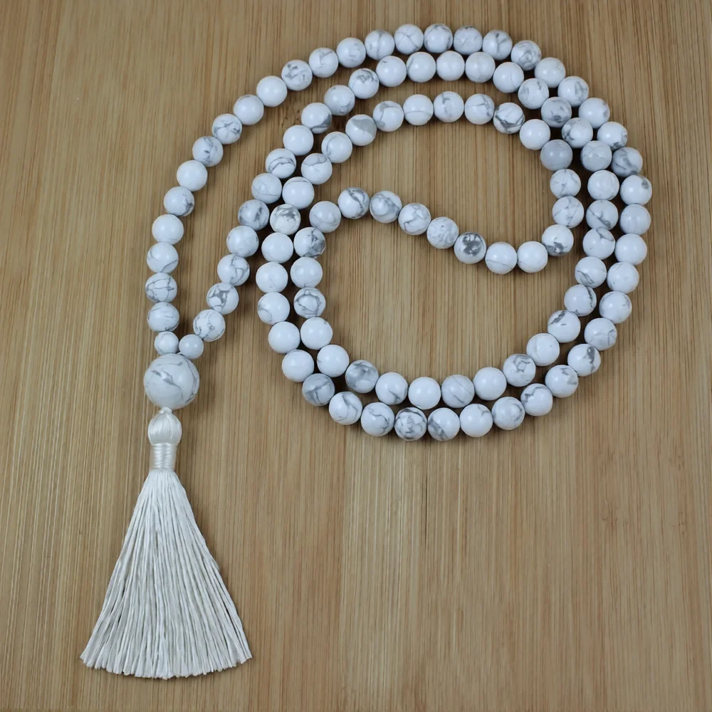 Natural Crystal White (Howlite) mala 