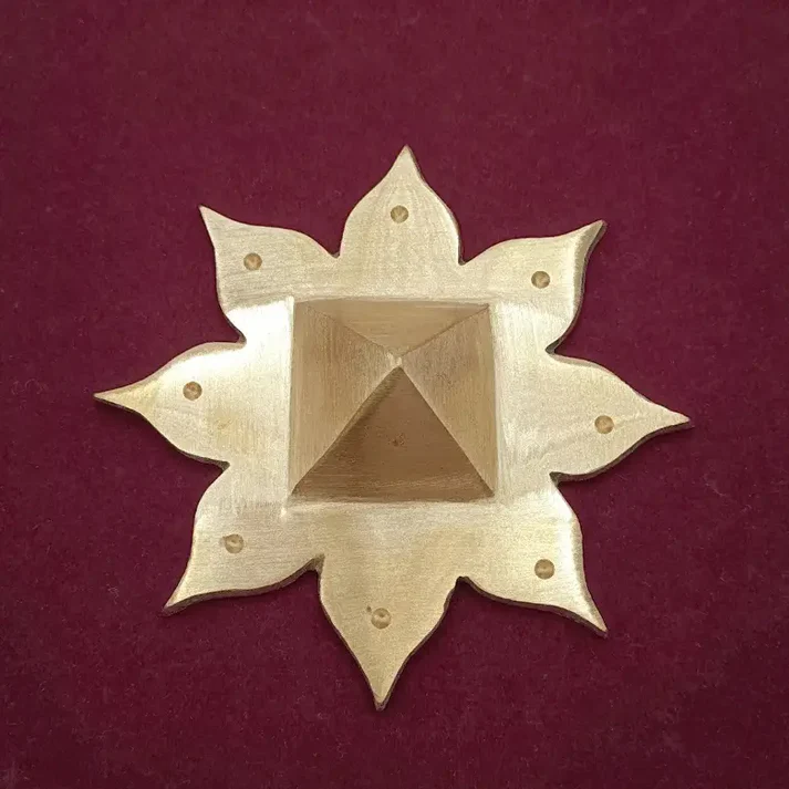 Lotus Flower Plate with Pyramid