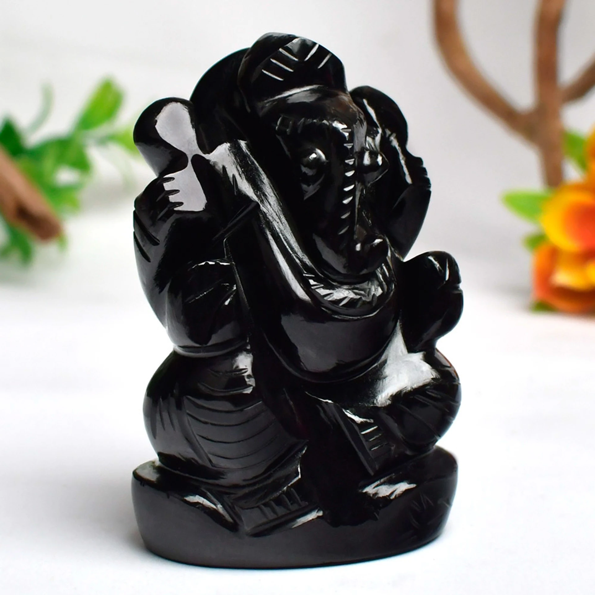 Black Agate Vinayagar Statue