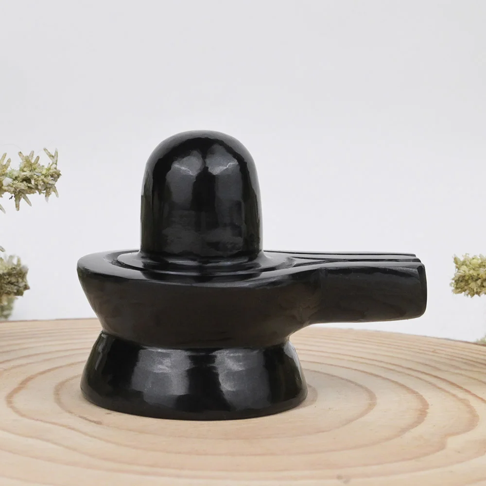 Back Agate Shivling